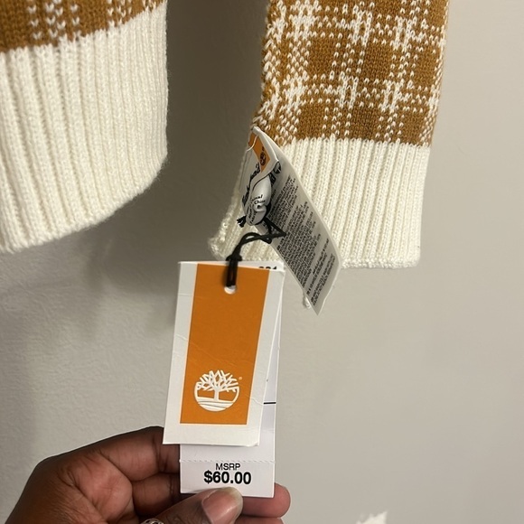 Timberland scarf new with tags. - Picture 3 of 6